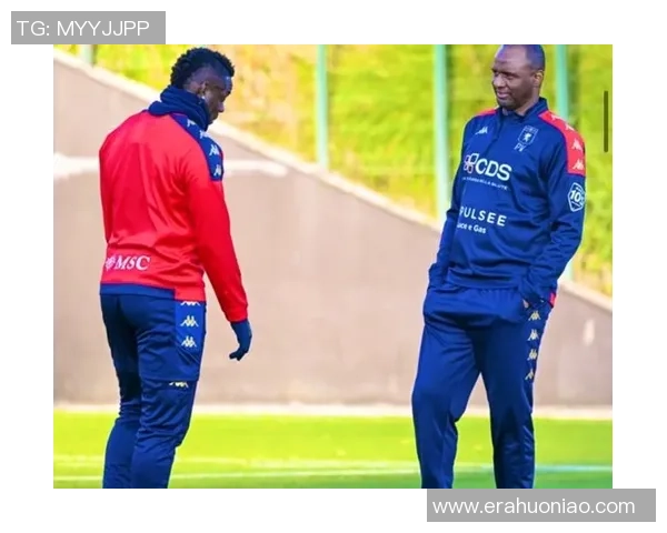 巴洛特利庆祝维埃拉离任:现在能够专心于酷爱热那亚的人了 巴洛特利庆祝维埃拉离任:现在能够专心于酷爱热那亚的人了